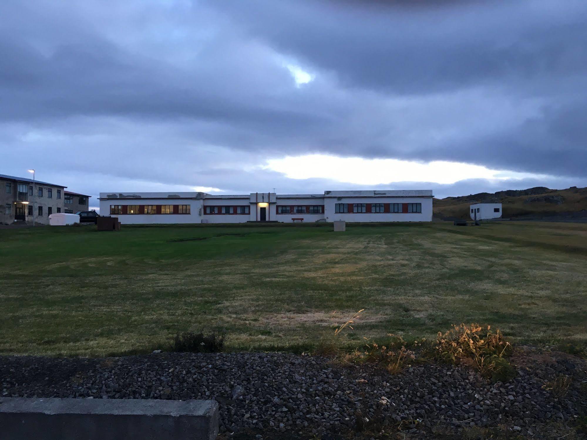 Reykjanes Hostel Exterior foto